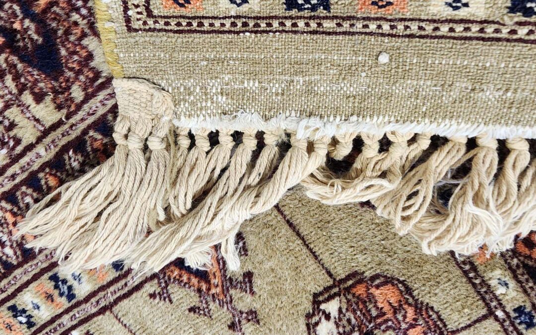 Why Your Rug’s Fringe Looks Worn Before the Rest of the Rug